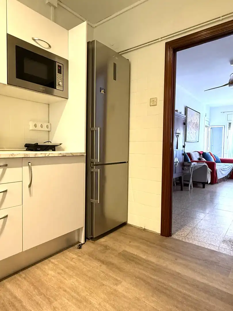 Cocina de Piso en venta en Sant Boi de Llobregat con Calefacción, Trastero y Balcón