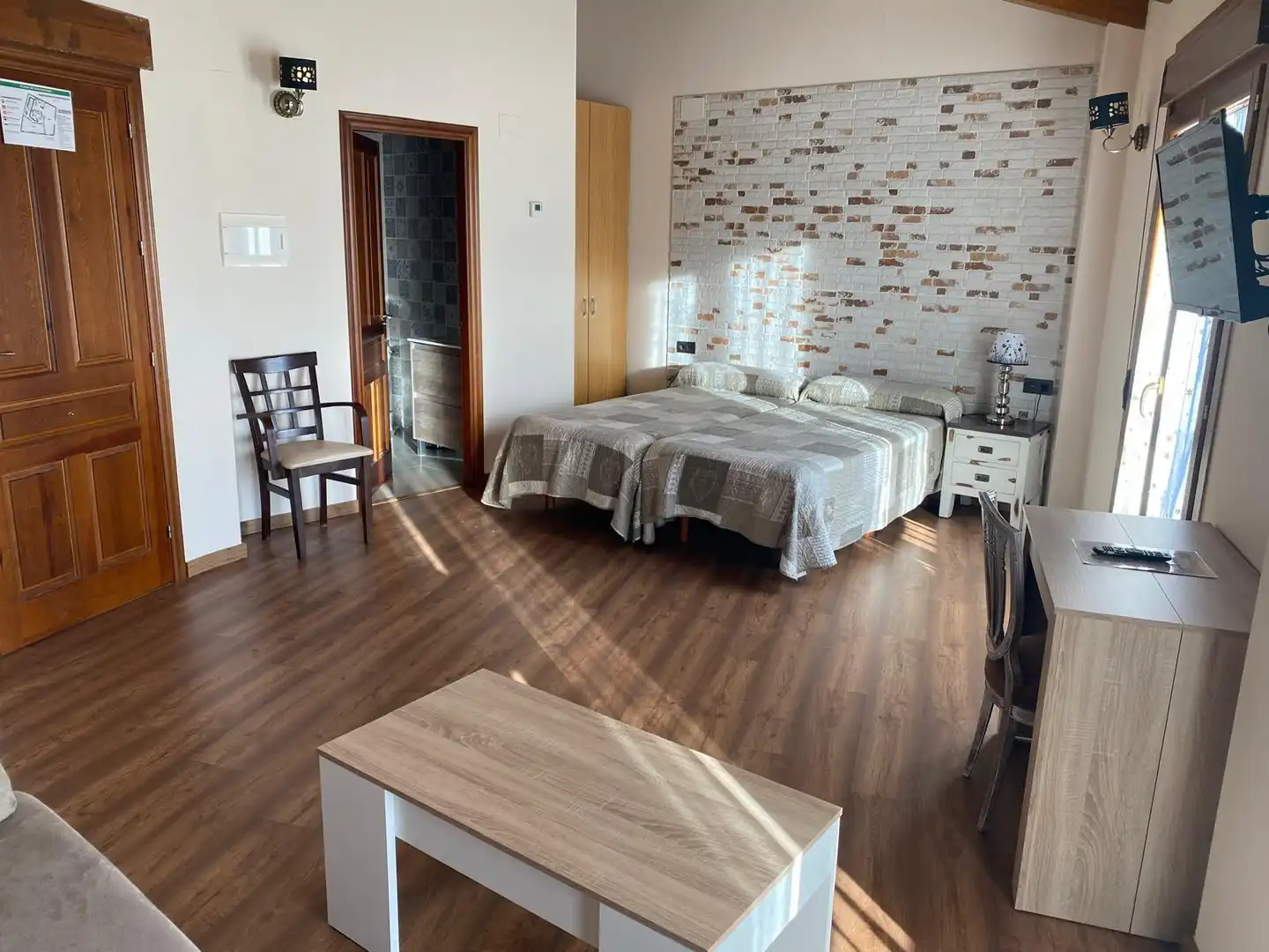 Habitación de Edificio en venta en Anento