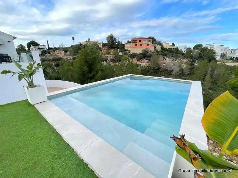 Piscina de Casa o xalet en venda en Dénia amb Aire condicionat, Calefacció i Jardí privat