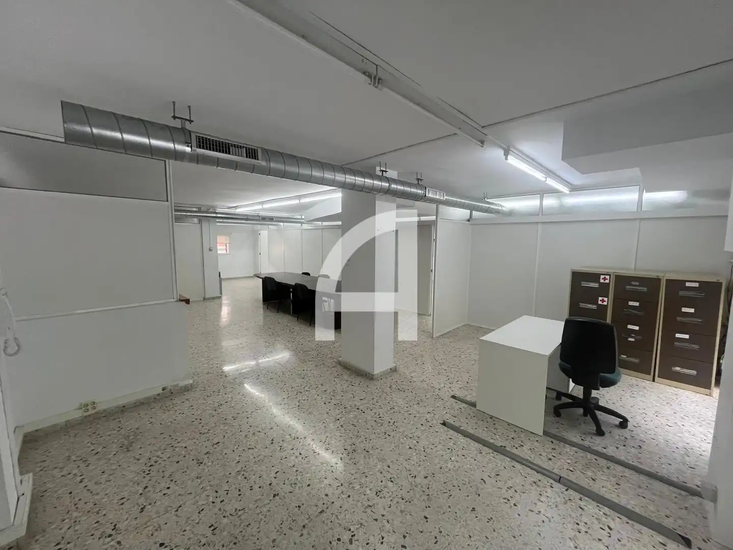 Oficina de lloguer en Terrassa amb Aire condicionat i Calefacció