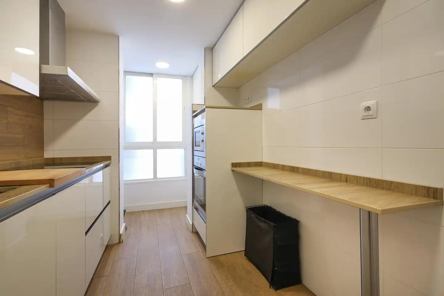Küche von Wohnung zur Miete in Madrid mit Klimaanlage und Heizung