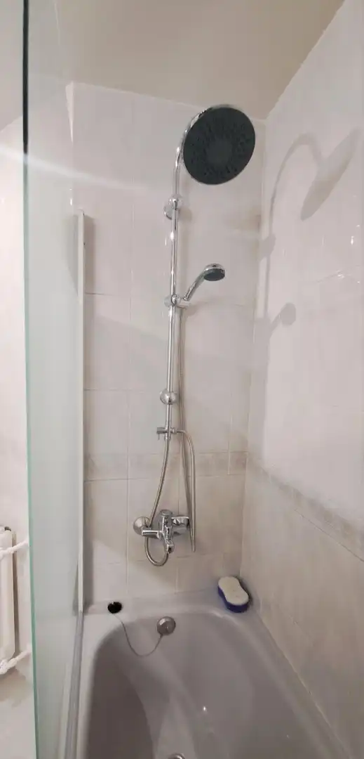 Bany de Dúplex de lloguer en Granada amb Aire condicionat i Traster