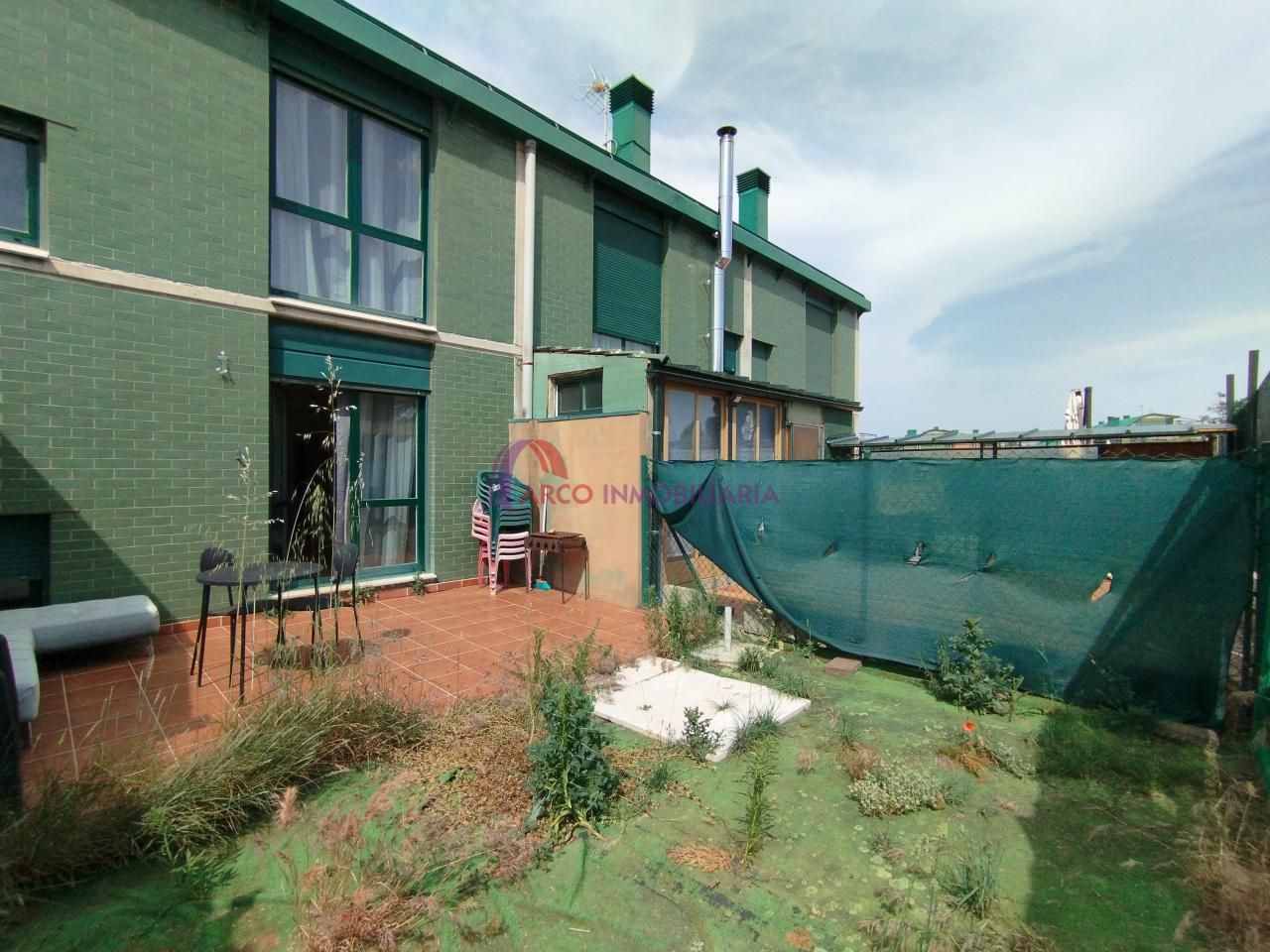 Exterior view of Single-family semi-detached for sale in Valdorros  with Heating and Furnished