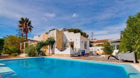 Villa en venta en La Zenia, 2 dormitorios., imatge 2