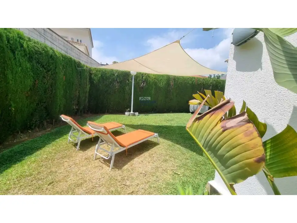 Jardí de Casa o xalet en venda en Beniarbeig amb Calefacció i Piscina