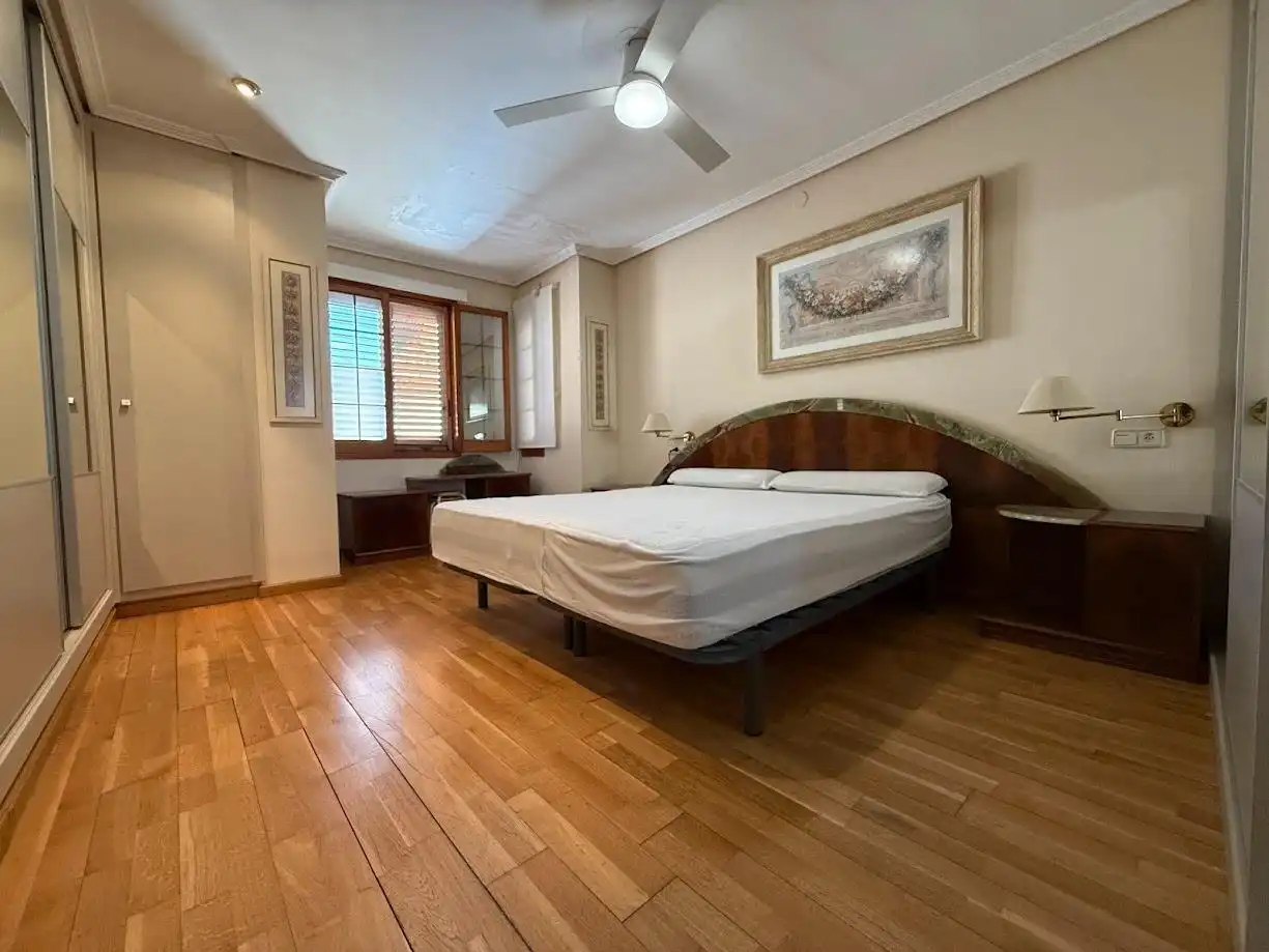 Habitación de Piso en venta en Mislata con Aire acondicionado, Calefacción y Balcón