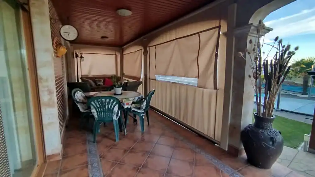 Terrassa de Casa o xalet en venda en Villamayor amb Calefacció, Jardí privat i Terrassa