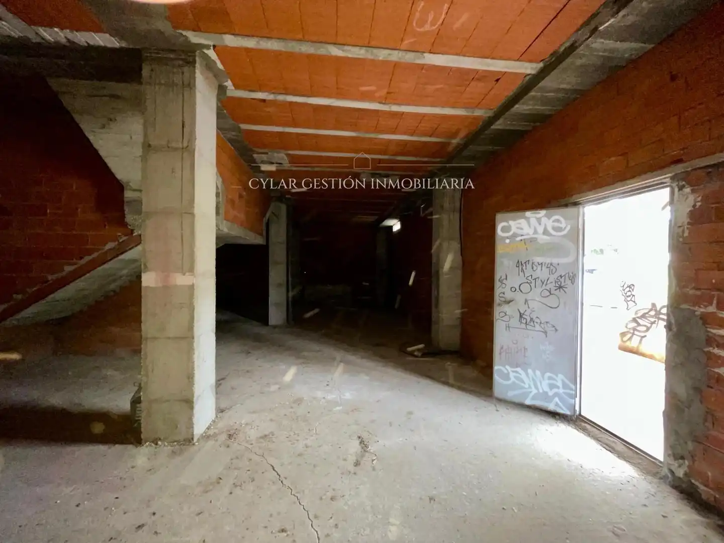Commercial properties for sale in Villares de la Reina