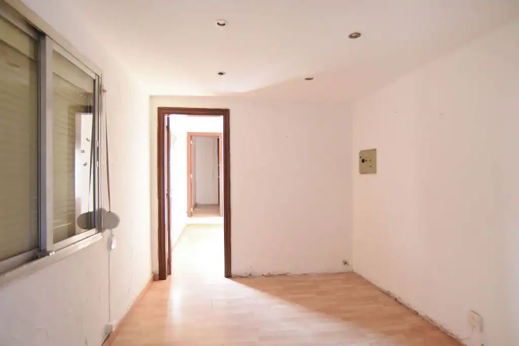Flat for sale in Sabadell