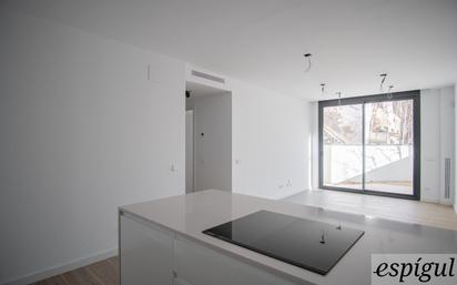 Küche von Wohnung zum verkauf in Girona Capital mit Terrasse und Balkon