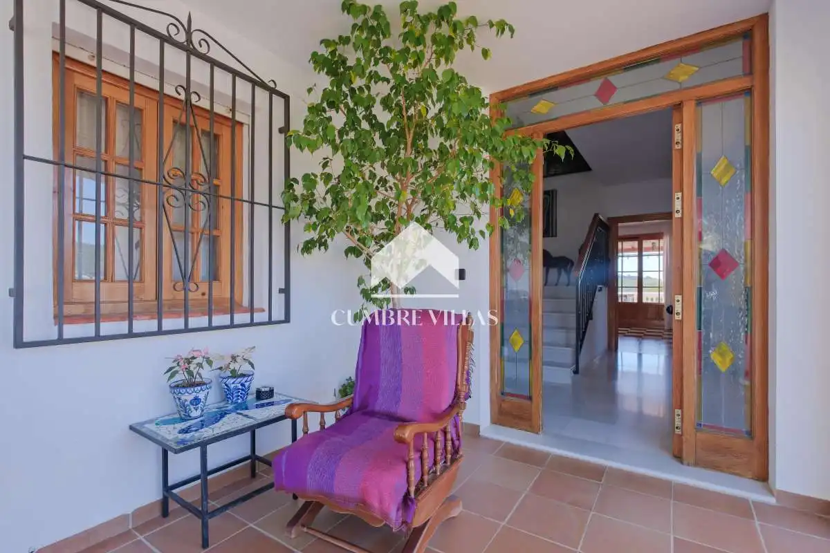 Casa rústica amb jardí en venda a Ítrabo, imagen 9