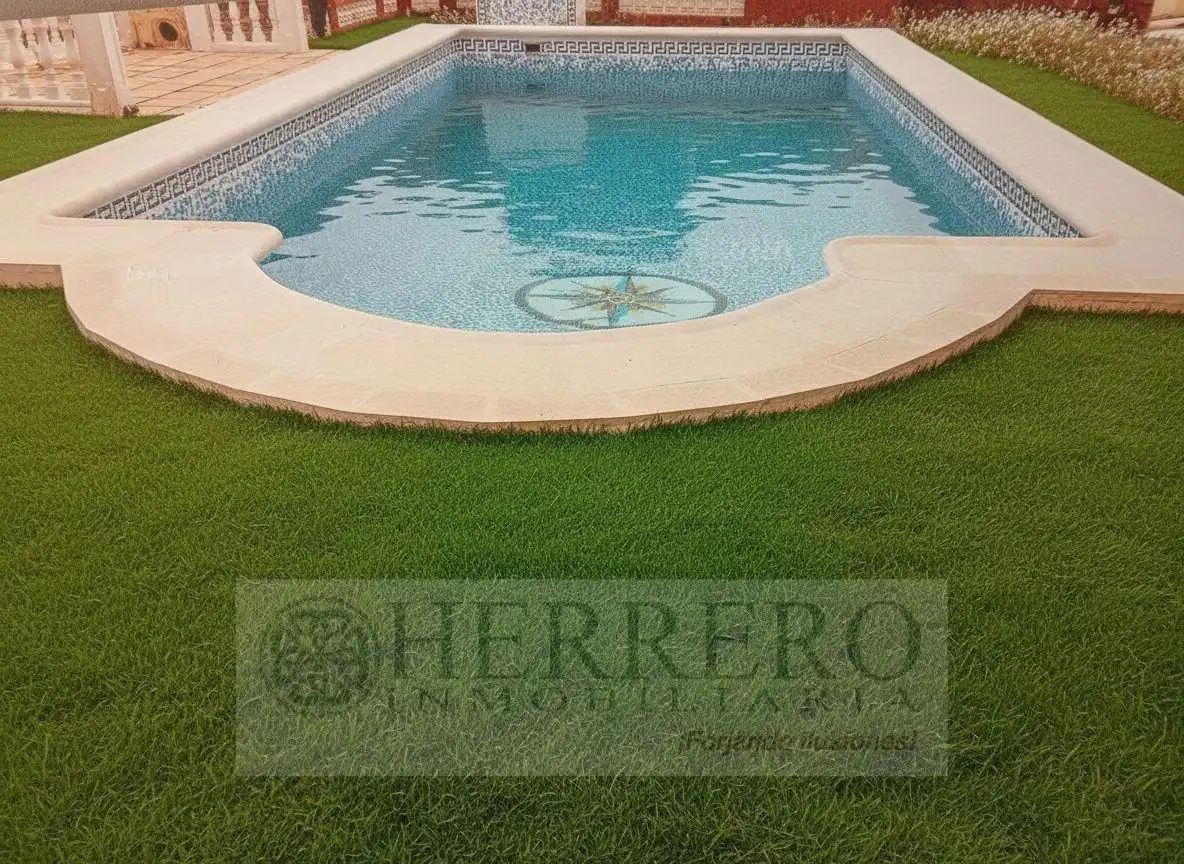 Piscina de Casa o chalet en venta en Gandia con Aire acondicionado, Calefacción y Jardín privado