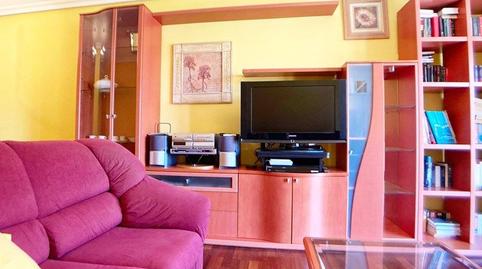 Photo 5 of Flat to rent in Calle Periana, San Fermín, Madrid