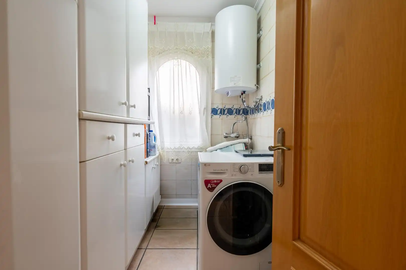 Kitchen of Houses for sale in Roquetas de Mar  with Air Conditioner, Private garden and Terrace