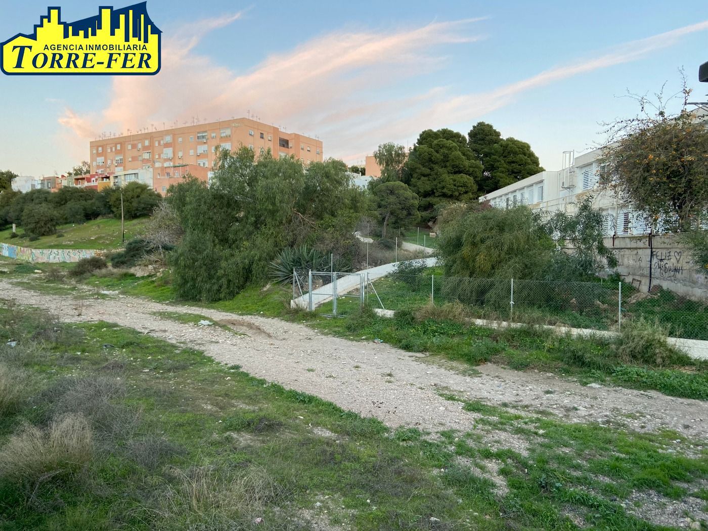 Residencial en venda en  Almería Capital