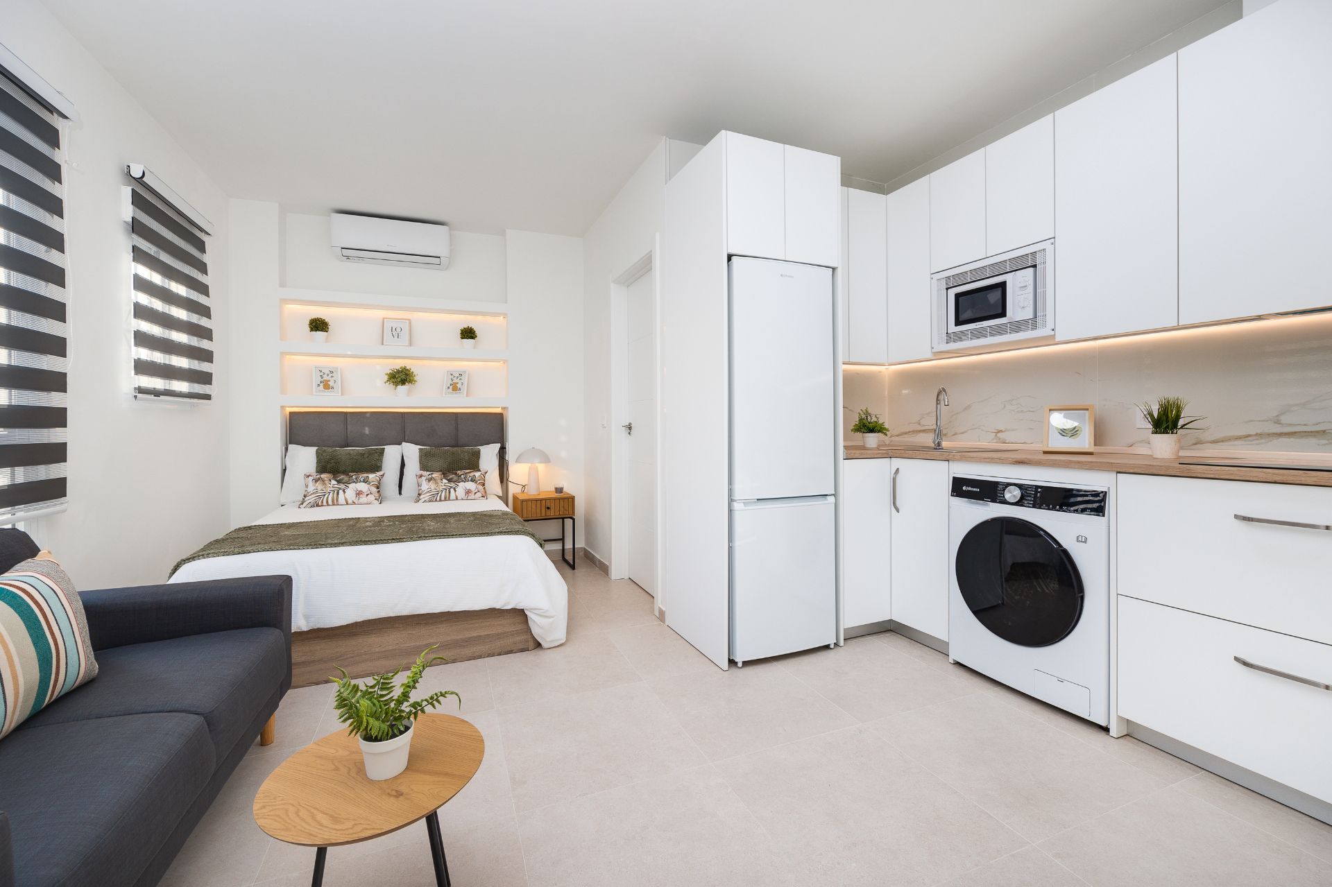 Bedroom of Study to rent in Torrevieja  with Air Conditioner, Heating and Furnished