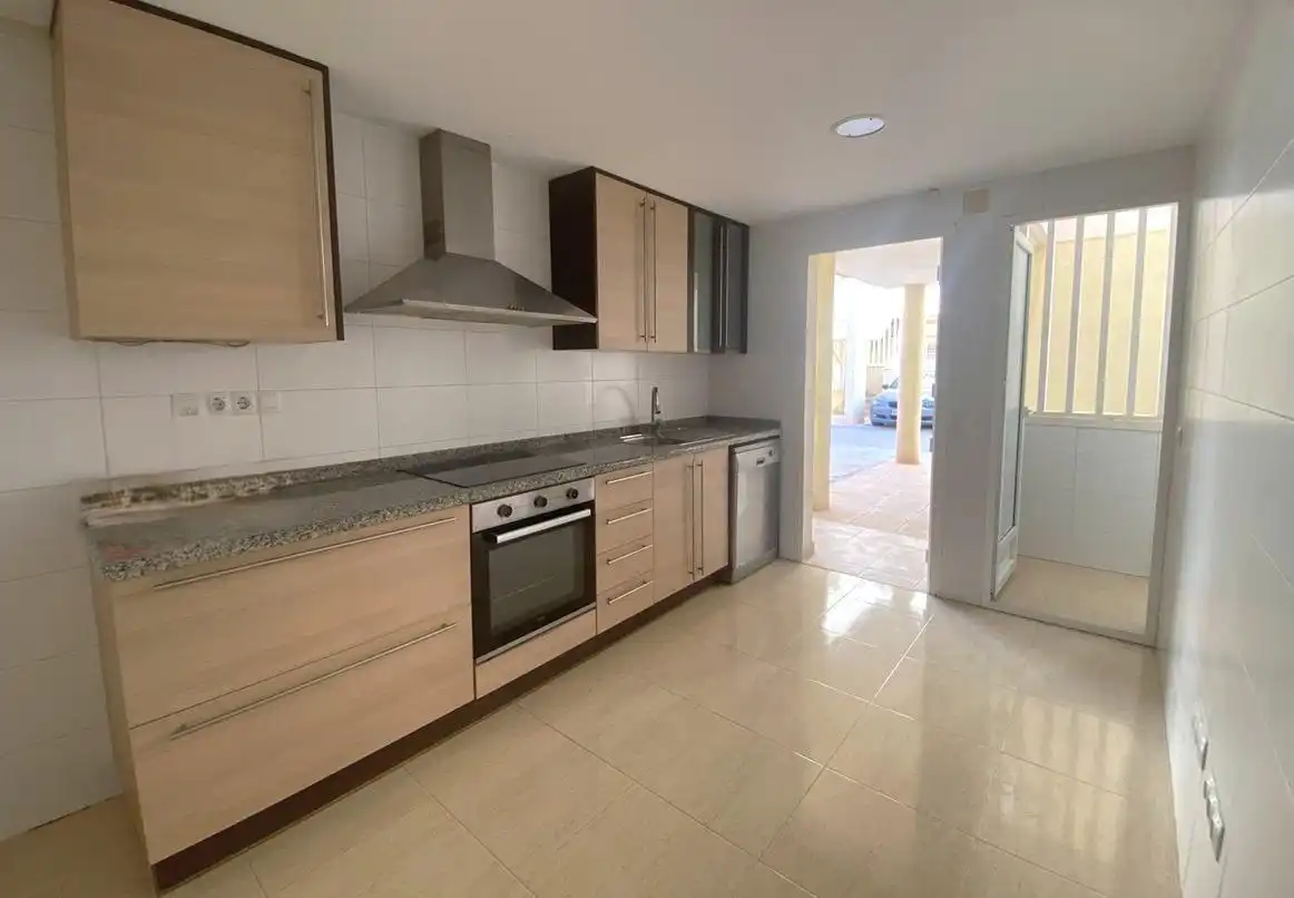 Flat with terrace for sale in Gran Alacant, imagen 9