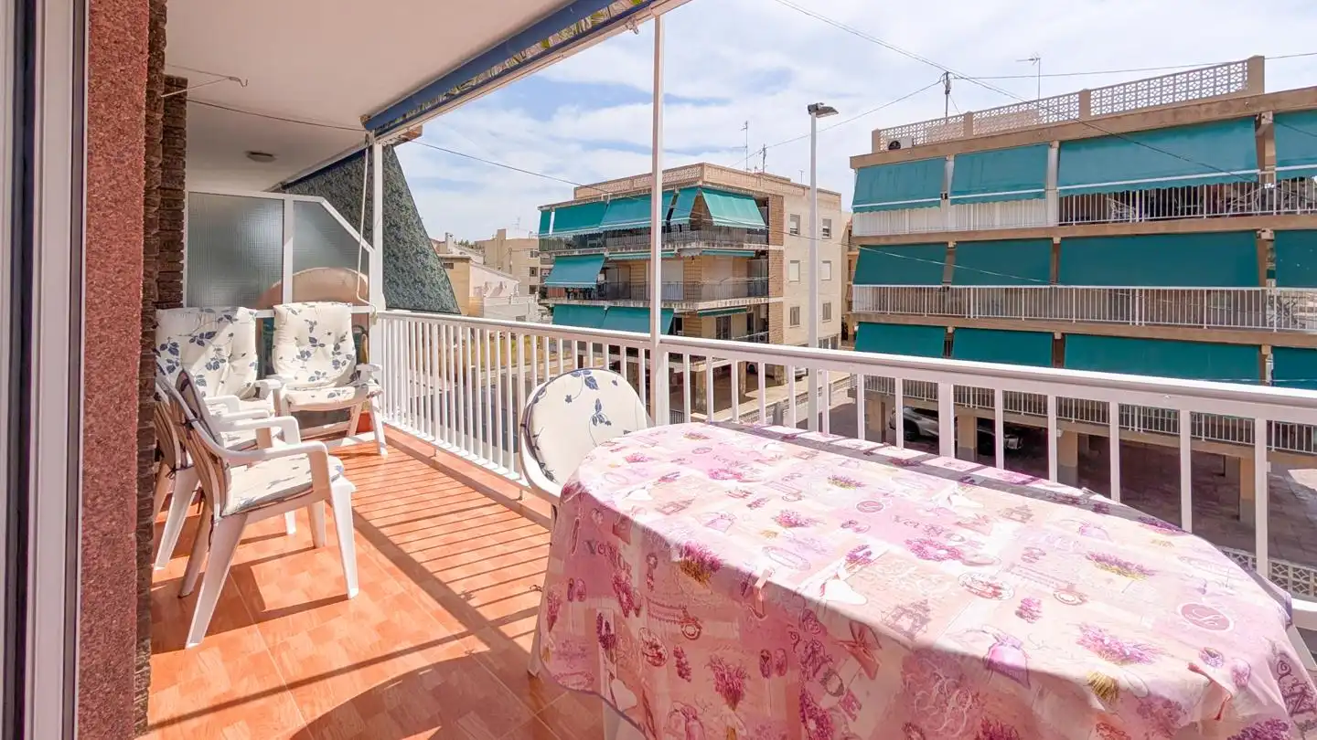 Terraza de Piso en venta en Santa Pola con Terraza, Trastero y Amueblado