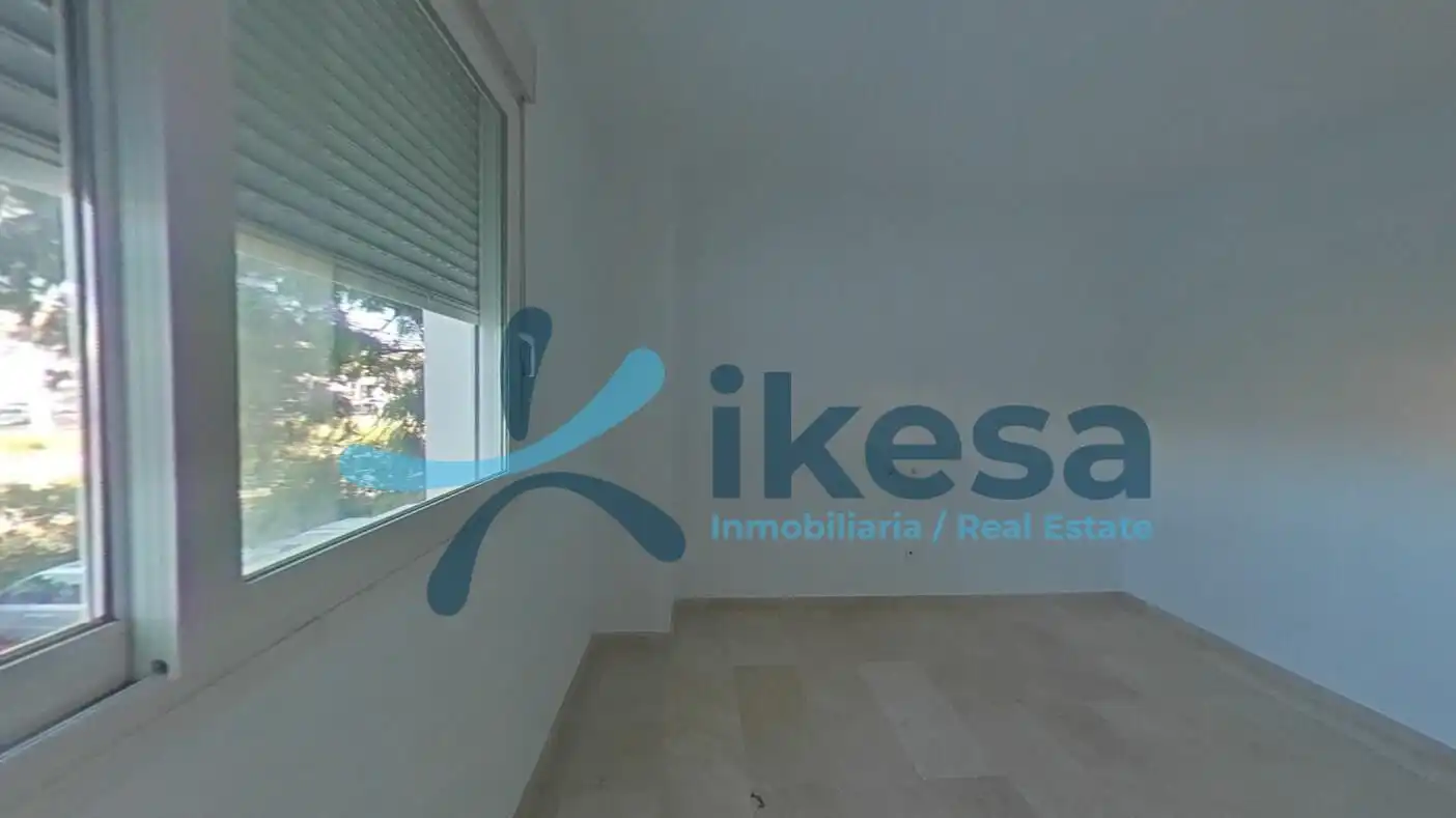 Flat with pool for sale in San Pedro de Alcántara, imagen 8