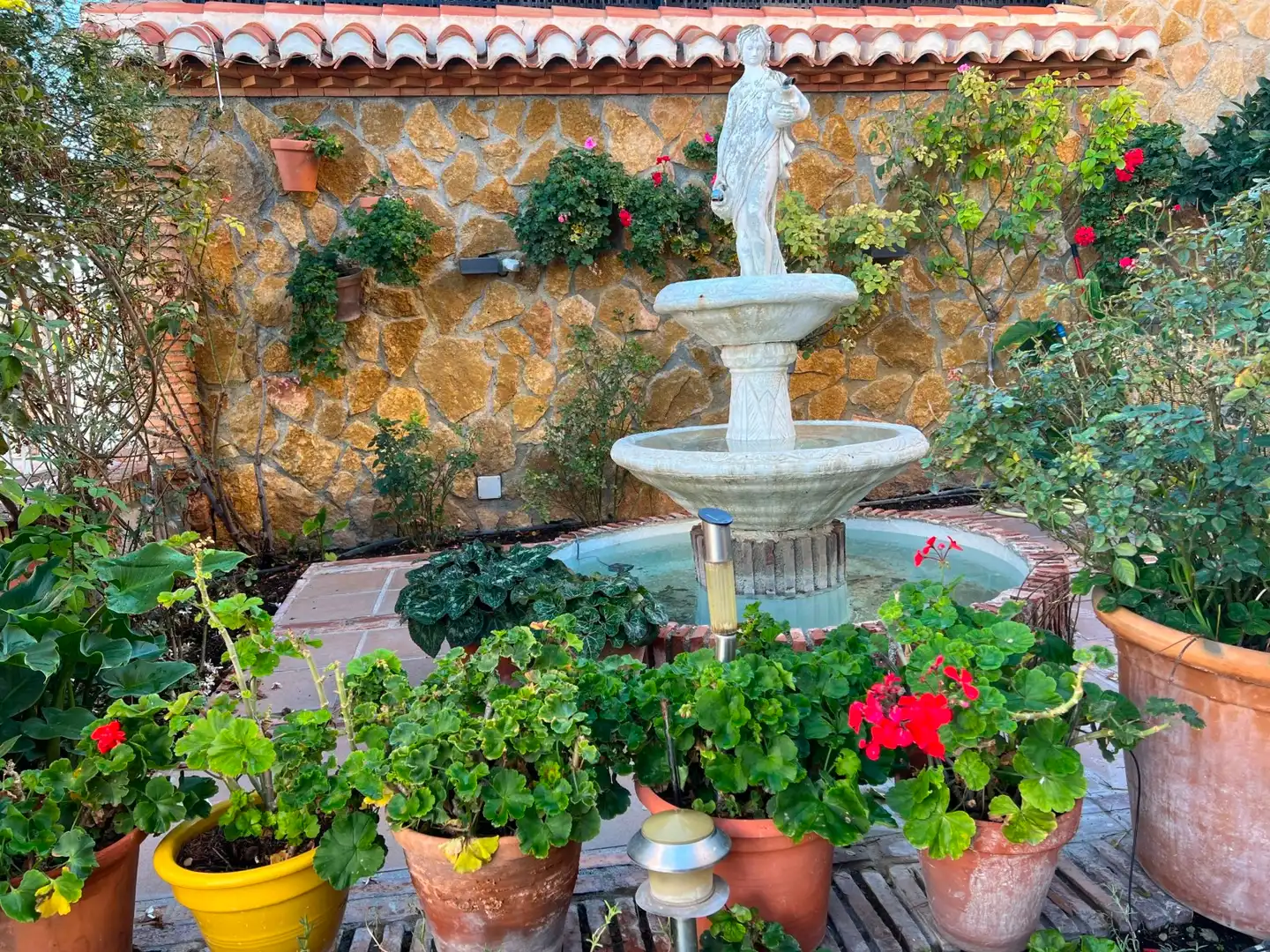 Garden of Houses for sale in La Zubia  with Air Conditioner, Heating and Furnished