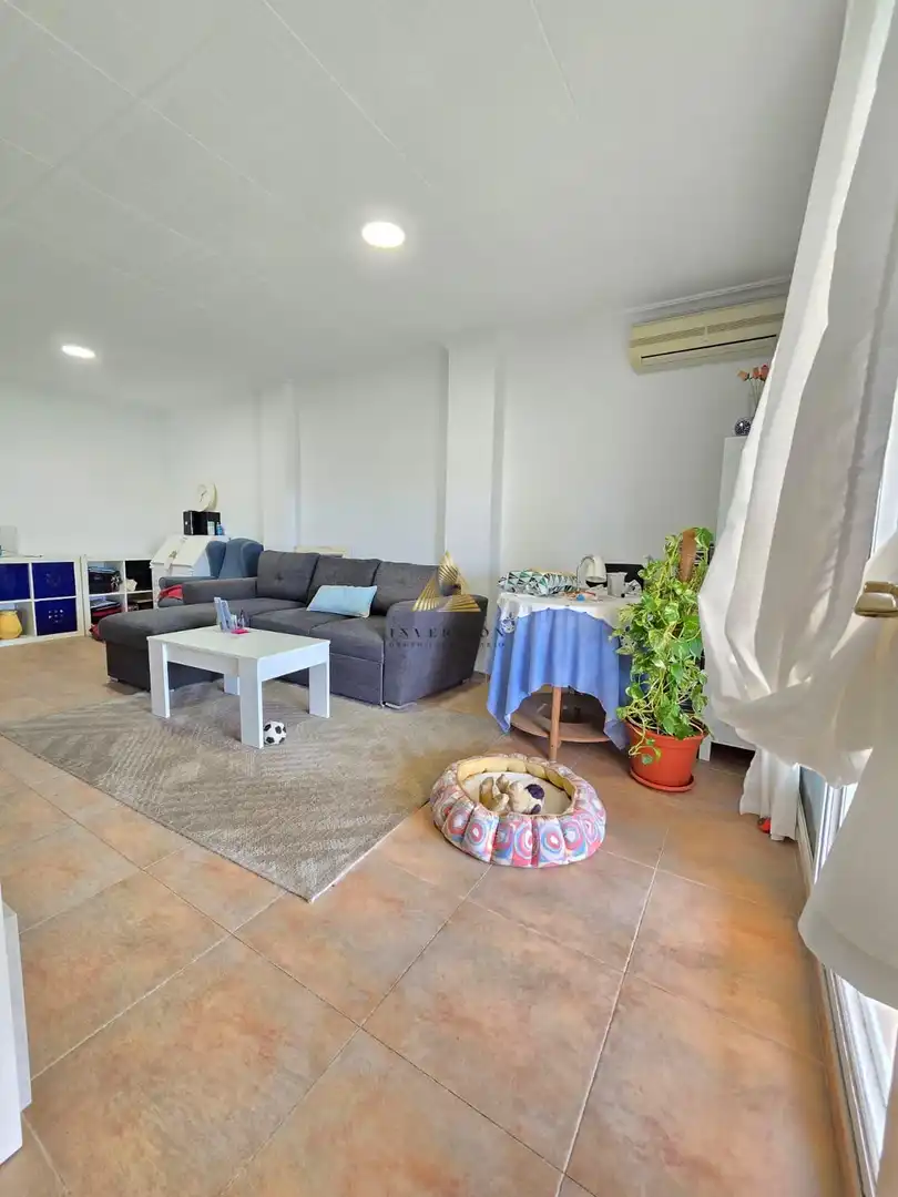 Sala de estar de Ático en venta en Benicarló con Aire acondicionado, Calefacción y Terraza