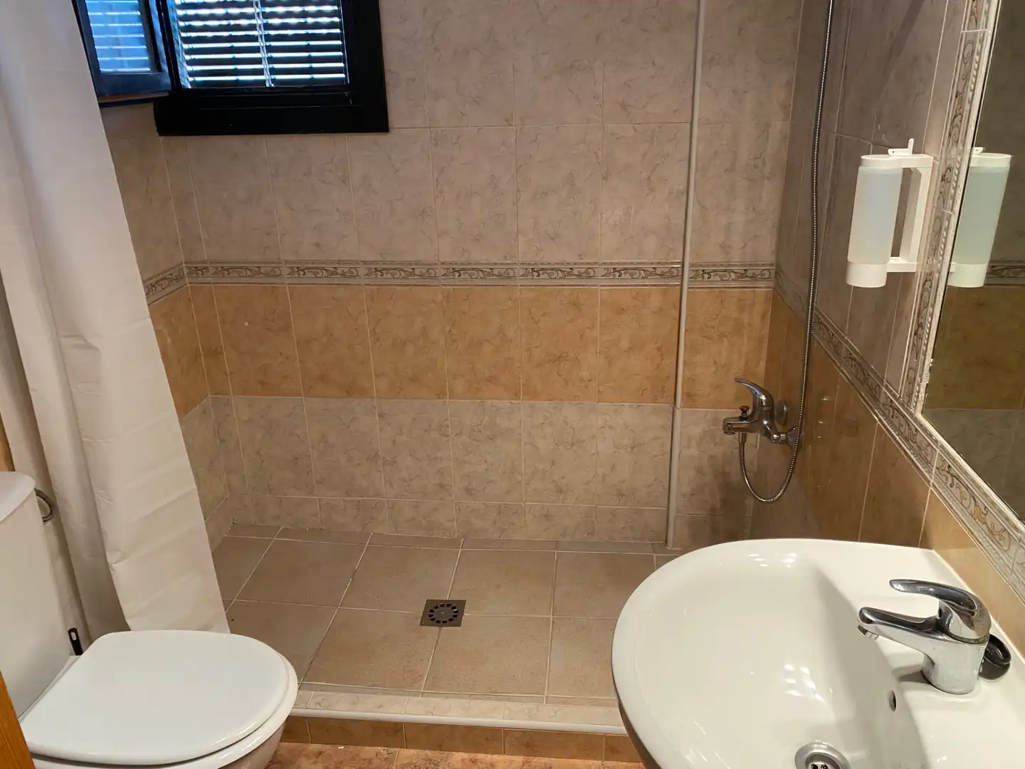 Bathroom of Flat for rent in Los Alcázares  with Air Conditioner, Heating and Furnished