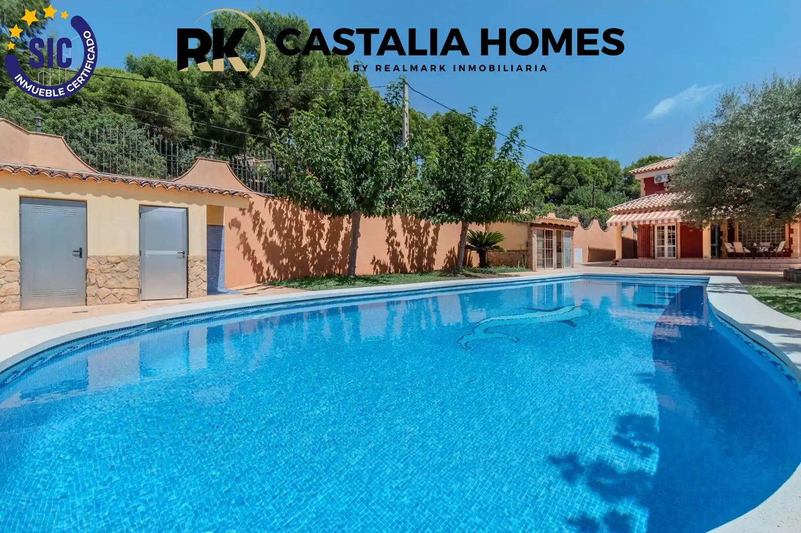 Vista exterior de Casa o xalet en venda en Borriol amb Aire condicionat, Calefacció i Jardí privat