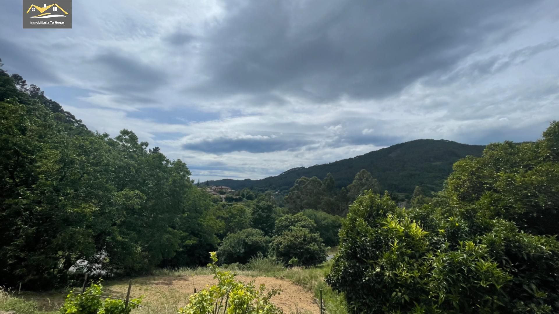 Finca rústica en venda en Nogueira de Ramuín amb Jardí privat, Terrassa i Traster