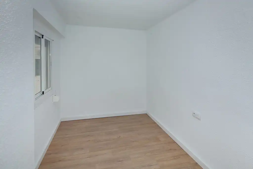 Habitación de Piso en venta en Valencia
