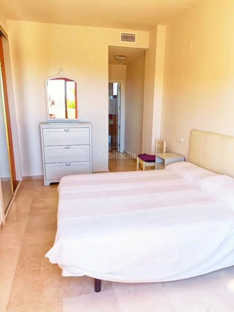 House with pool to rent in Avenida Suecia 56, imagen 13