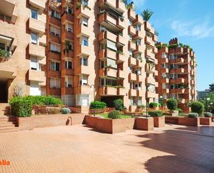 Exterior view of Planta baja for sale in  Barcelona Capital  with Air Conditioner