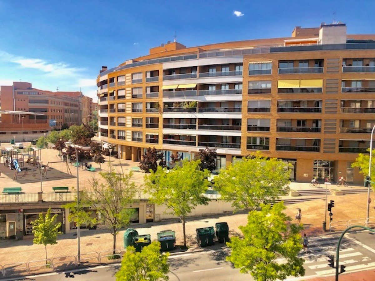Exterior view of Flat to rent in  Pamplona / Iruña  with Heating, Storage room and Balcony