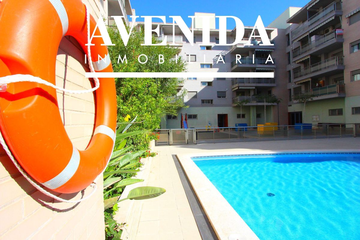 Piscina de Apartament en venda en Oropesa del Mar / Orpesa amb Aire condicionat, Terrassa i Piscina comunitària