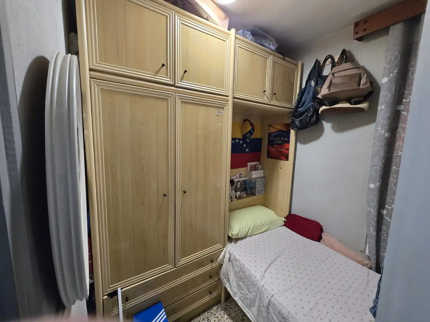 Schlafzimmer von Wohnung zum Verkauf in Parla