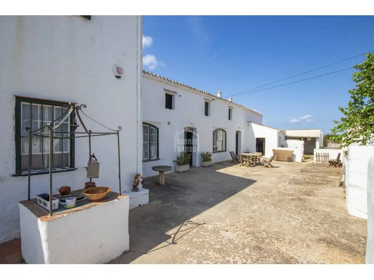 Casa rústica amb jardí en venda a Sant Climent - Es Canutells, imagen 3