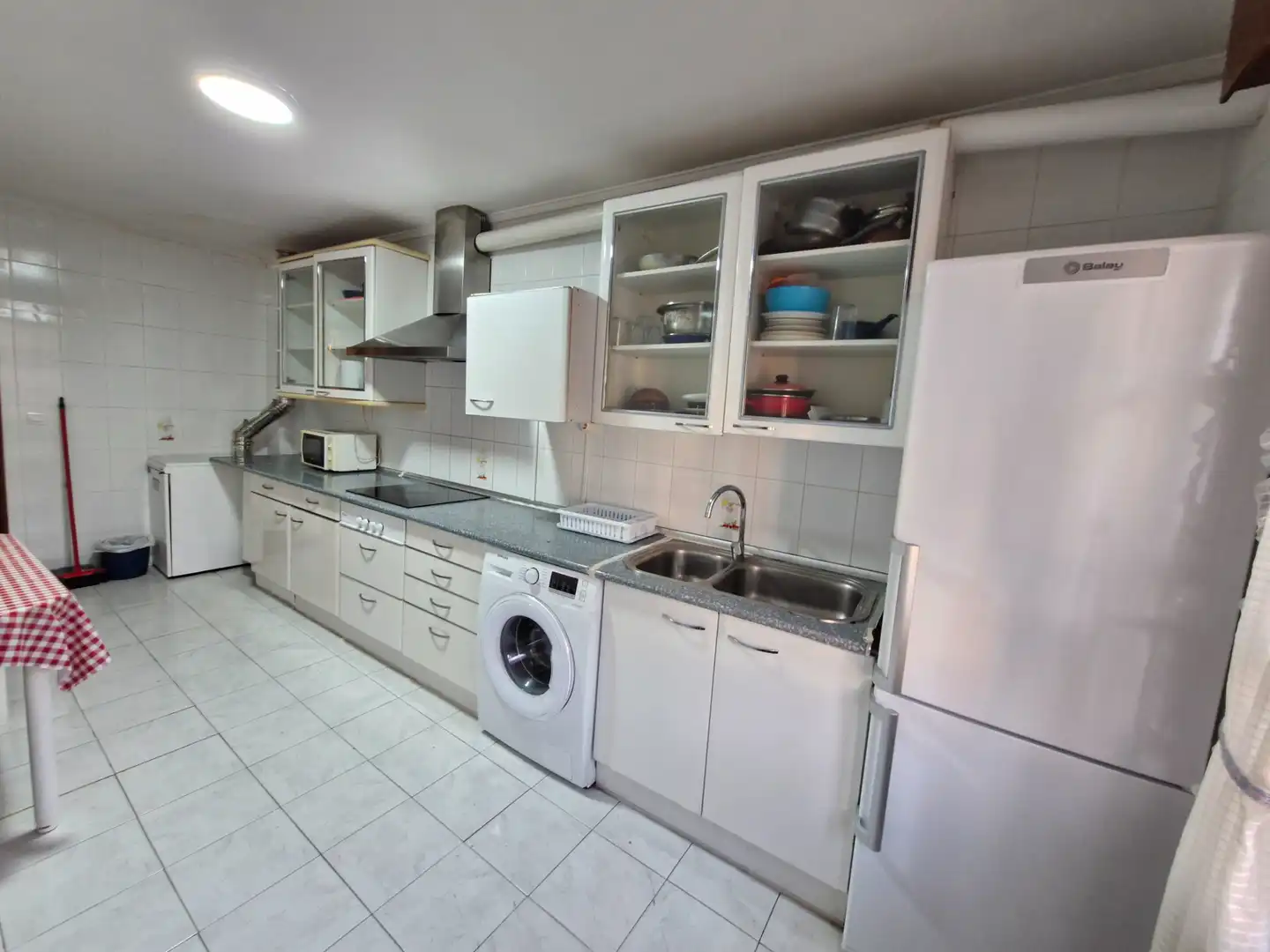 Cocina de Piso de alquiler en Valle de Mena con Calefacción, Parquet y Amueblado