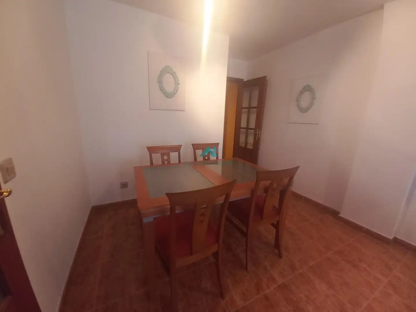 Esszimmer von Erdgeschoss zum Verkauf in Laredo mit Möbliert