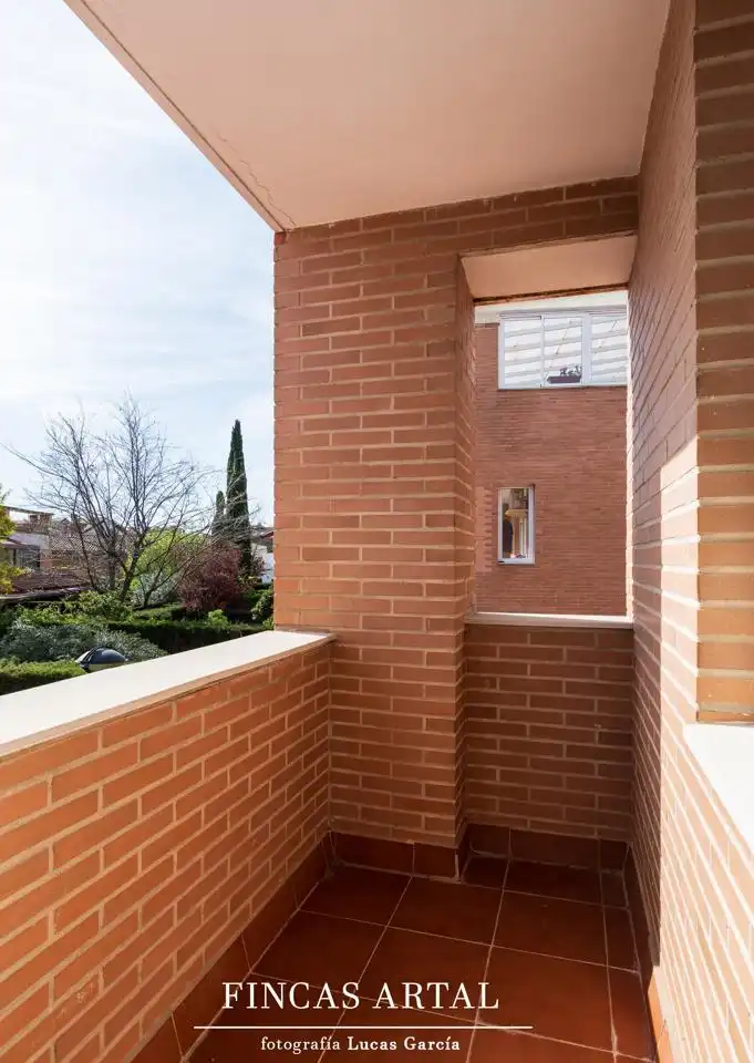 Exterior view of Houses for sale in Zaragoza  with Air Conditioner, Heating and Private garden