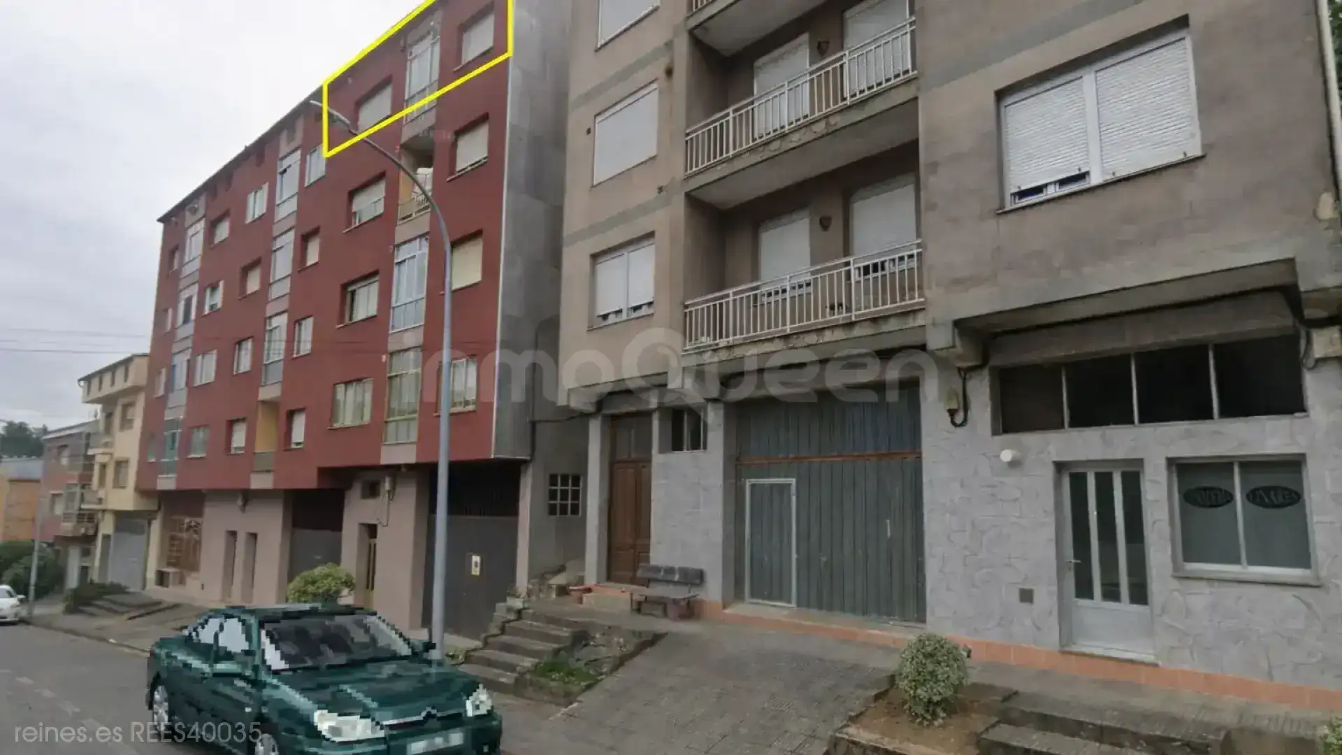 Vista exterior de Piso en venta en A Pontenova   con Calefacción, Terraza y Amueblado