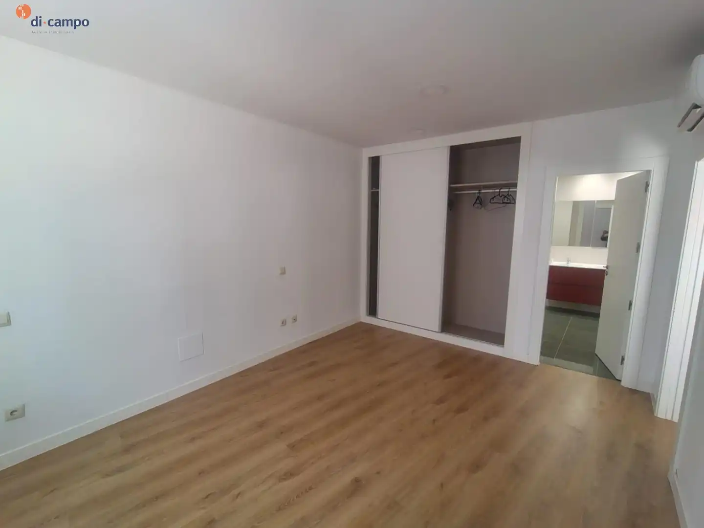 Bedroom of Duplexes for rent in Valladolid  with Air Conditioner and Heating