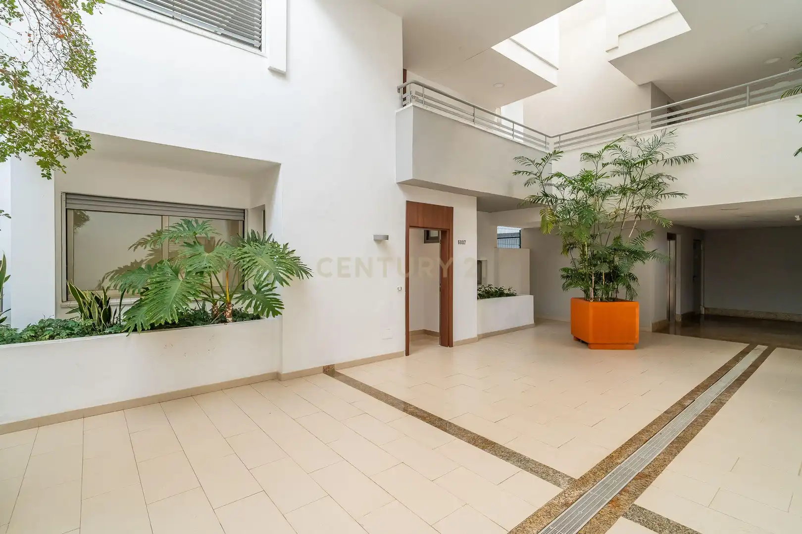 Ground floor for sale in Mijas  with Air Conditioner, Microwave and Home automation