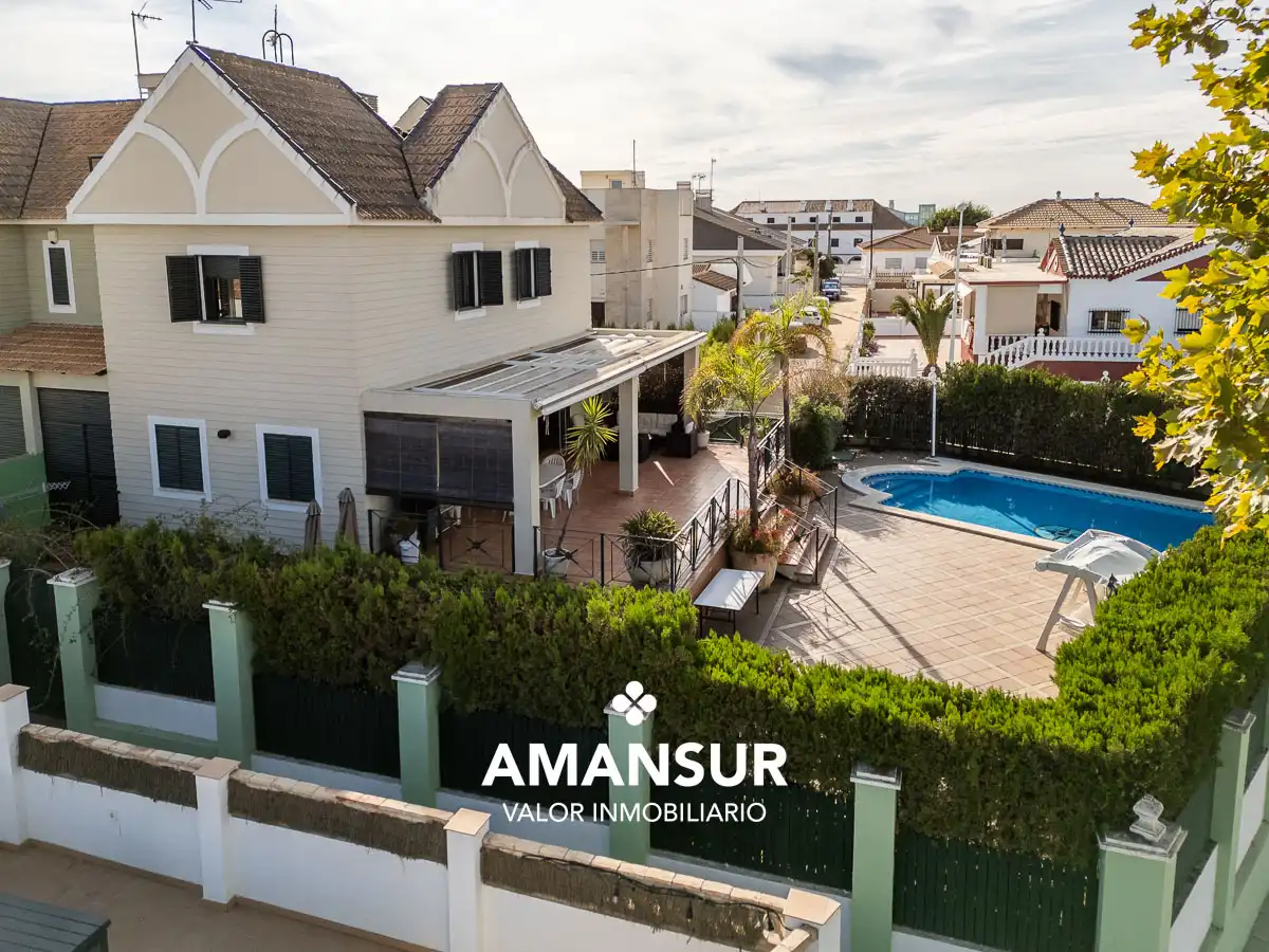 Exterior view of Houses for sale in Punta Umbría  with Heating, Terrace and Swimming Pool