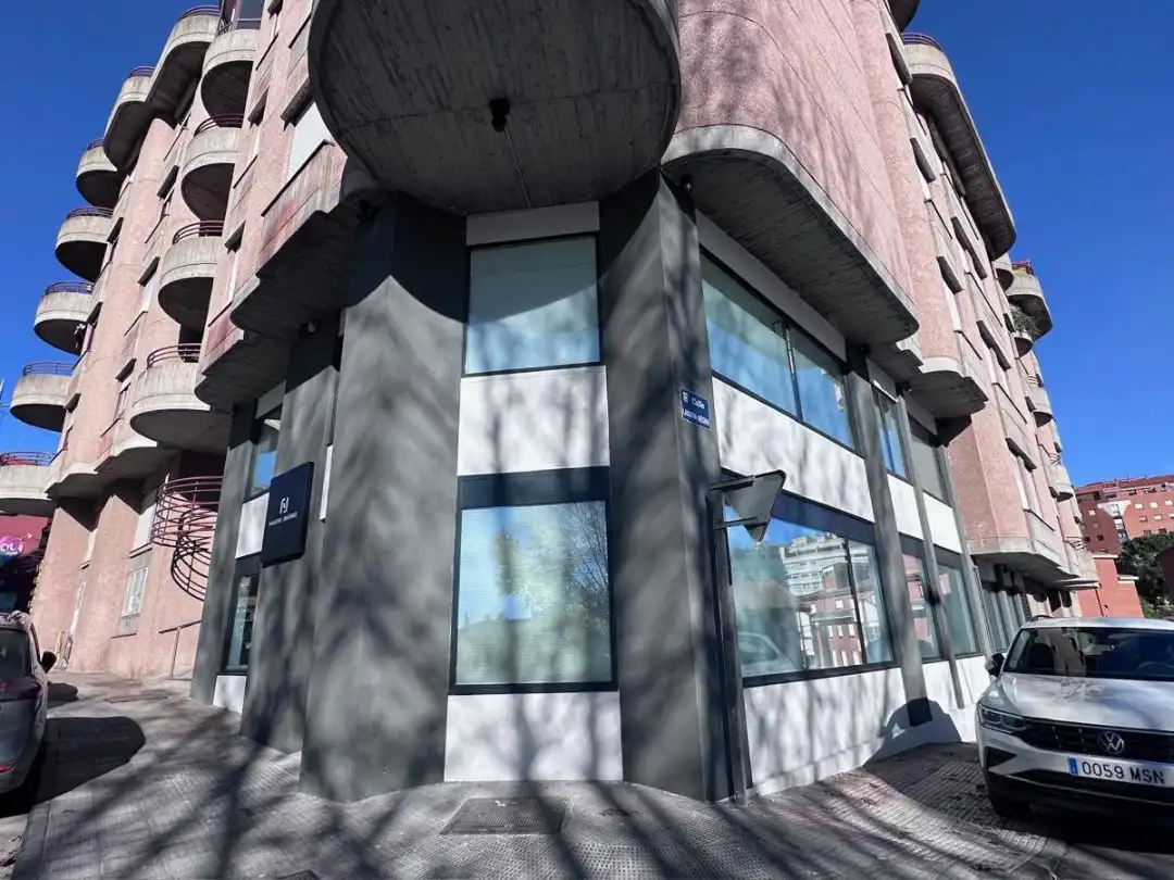 Vista exterior de Oficina de alquiler en Soria Capital  con Calefacción, Internet y Alarma