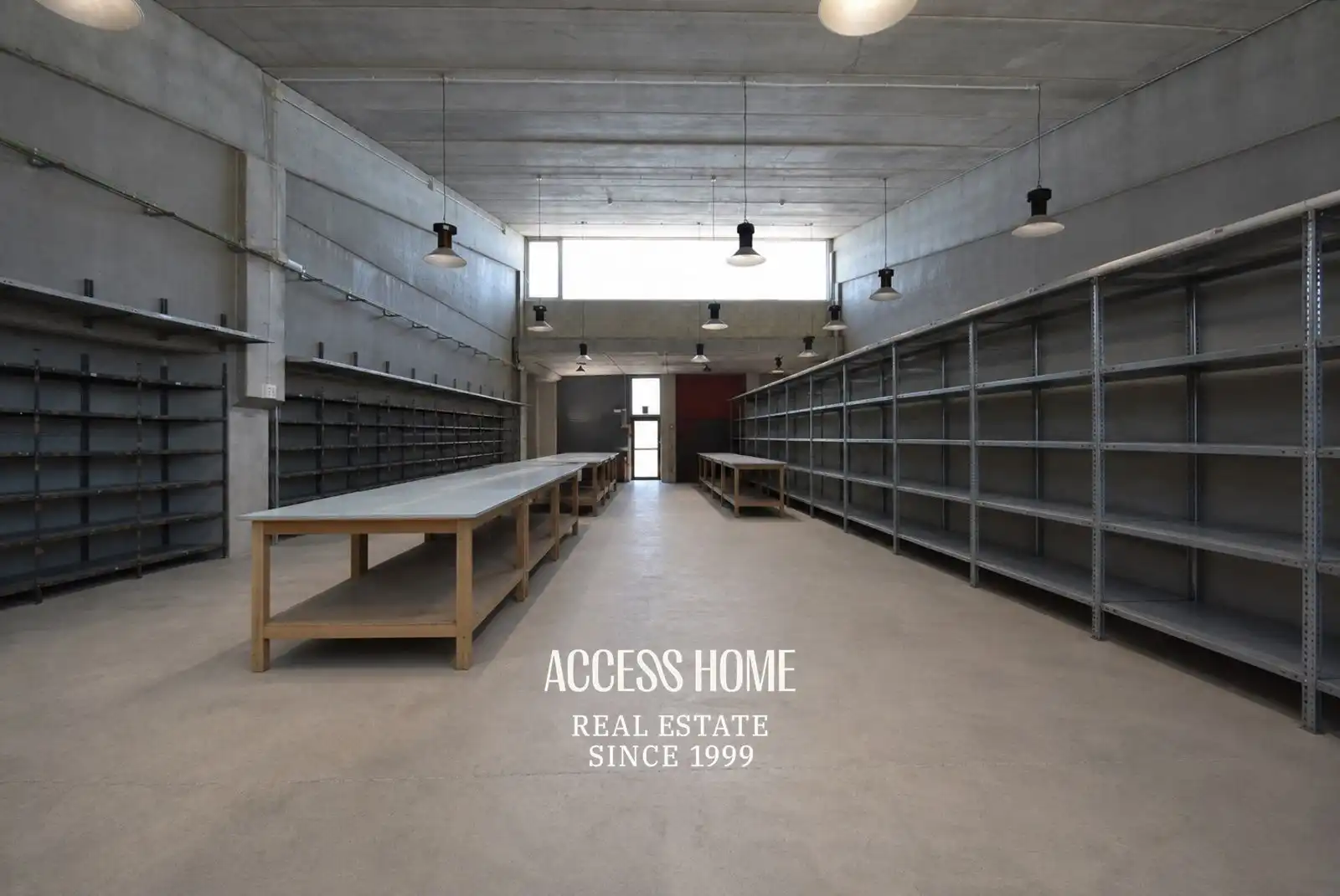 Nave industrial con ascensor en venta en Canyet - Pomar, imagen 8