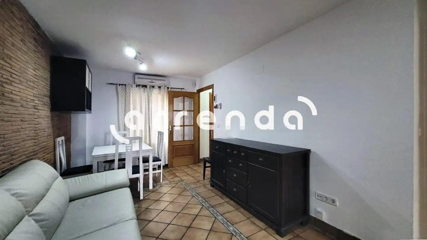 Habitación de Piso en venta en Usera