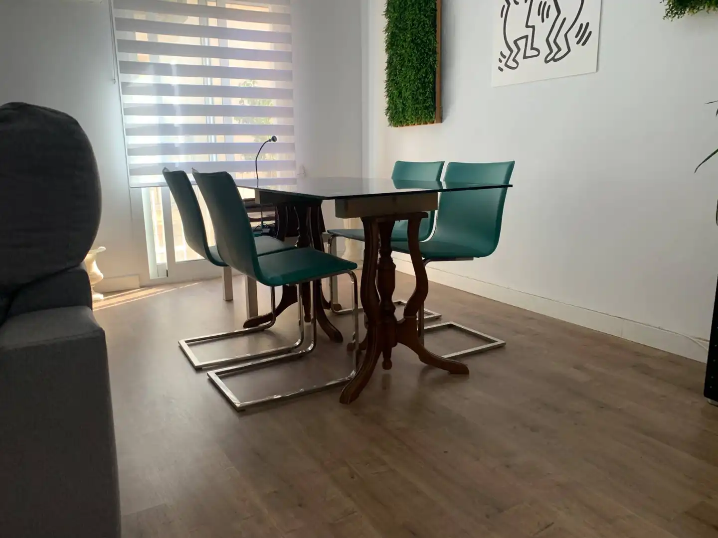 Room in Carrer Mare de Deu dels desamparats, Centro