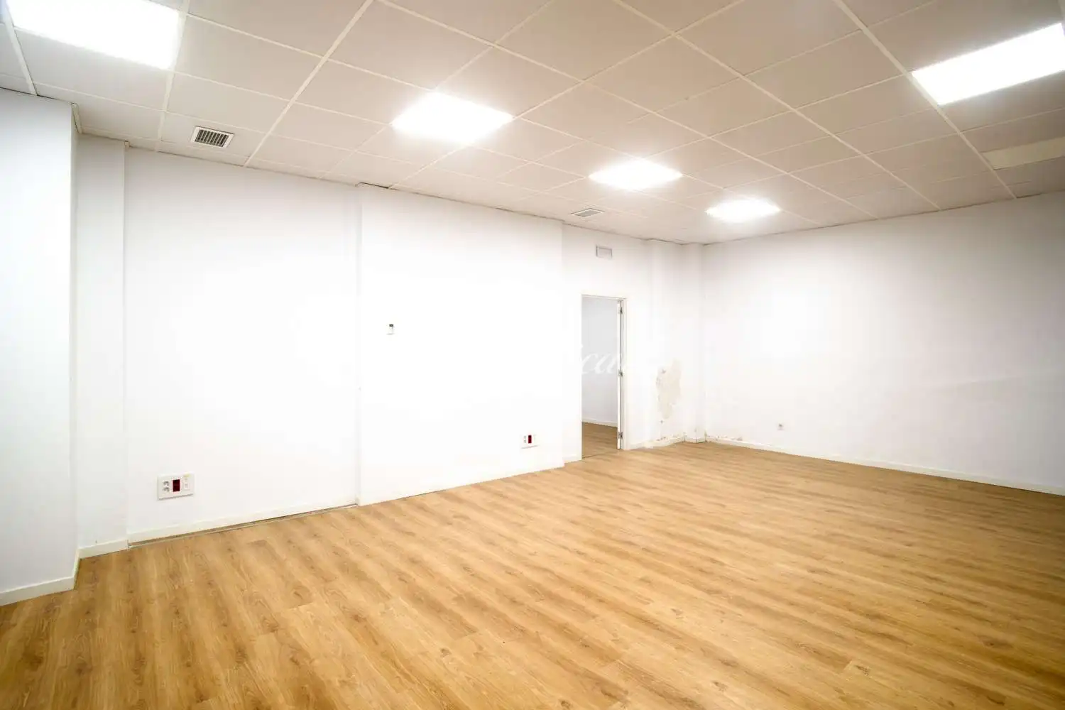 Local comercial de lloguer a Eixample, imagen 20