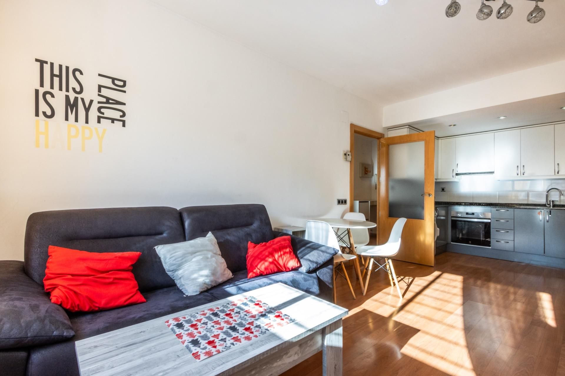 Sala d'estar de Planta baixa en venda en Sabadell amb Aire condicionat