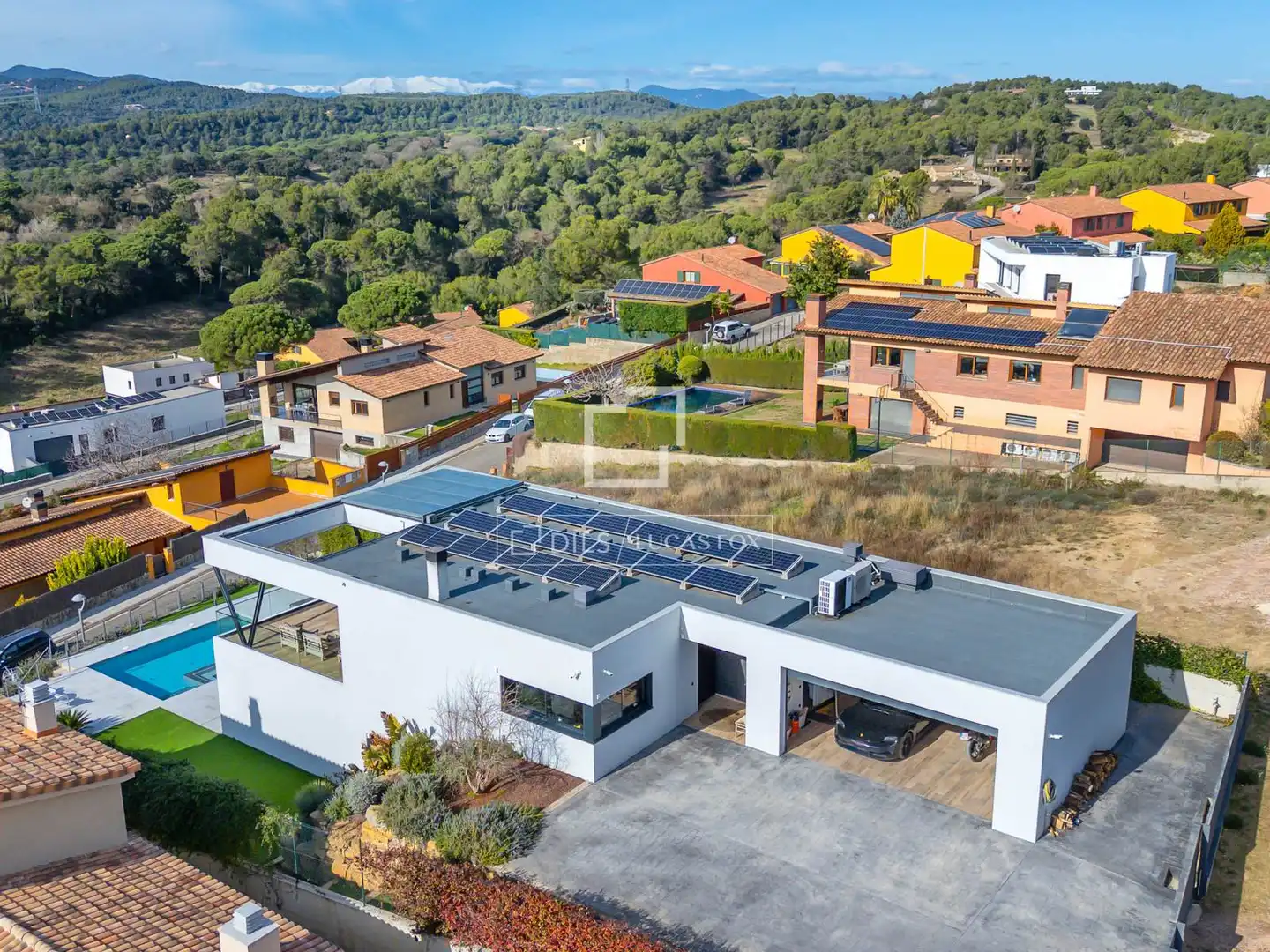 Vista exterior de Casa o chalet en venta en Sant Julià de Ramis con Aire acondicionado, Calefacción y Terraza