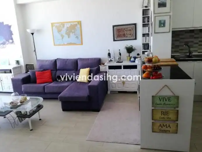 Sala de estar de Piso en venta en Puerto de la Cruz con Piscina comunitaria